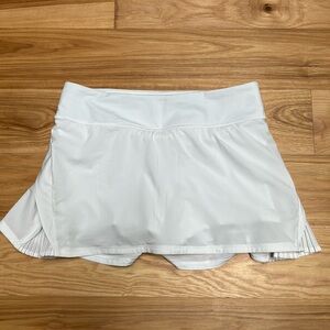 NWOT lululemon play off the pleats skirt skort white 6